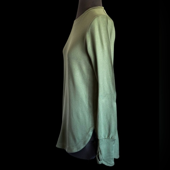 Members Mark Favorite Super Soft Long Sleeve Top in Sage Green Size S - Picture 2 of 5
